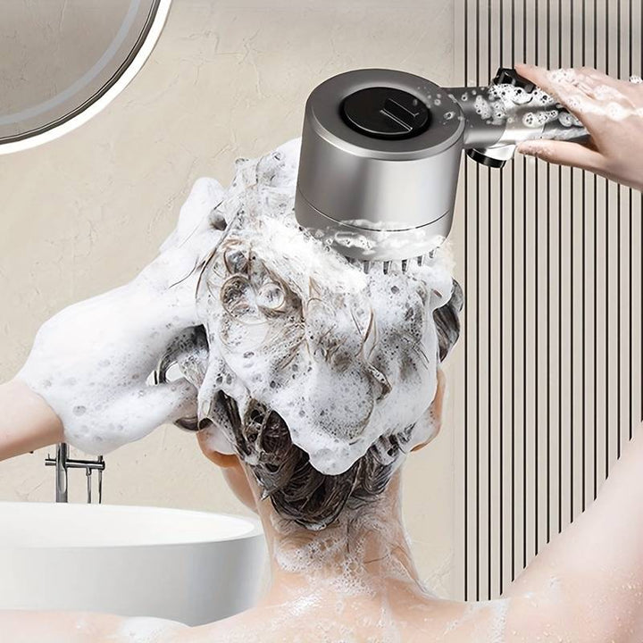 Förvandla din dusch med vårt spa-duschhuvud, erbjuder högt tryck, filtrering och vattenbesparing.