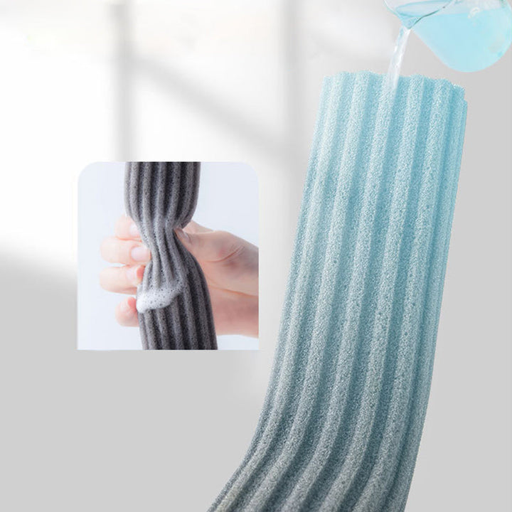 "Effektiv infällbar svampmopp med justerbart handtag, ergonomisk design och hög vattenabsorption för enkel städning."