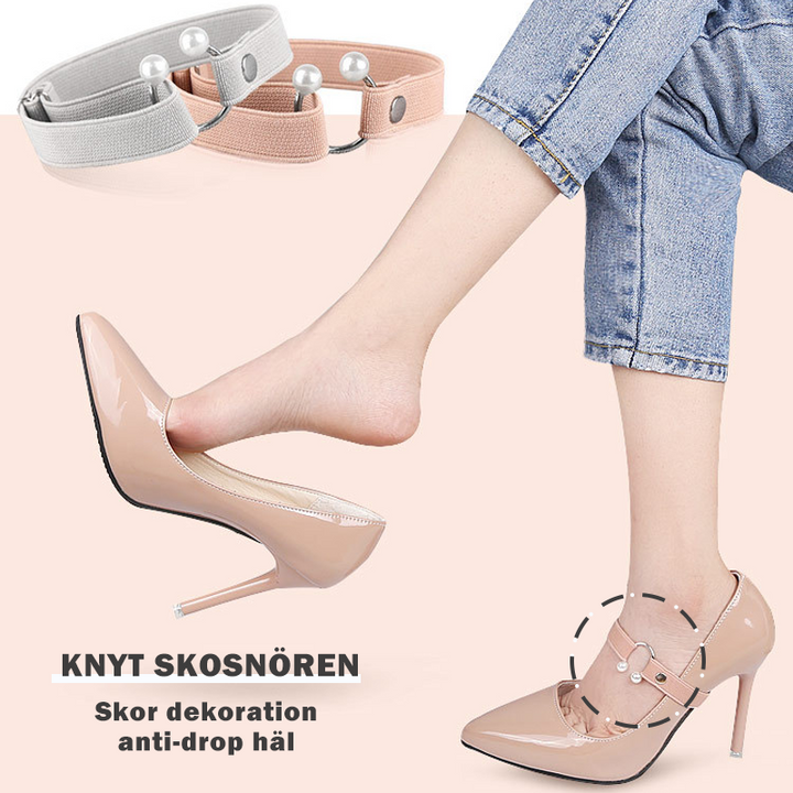 "Elastiskt pärlband för klackskor i beige och silver, justerbart med pärlknappslås, unisex accessoar för elegans och stöd."