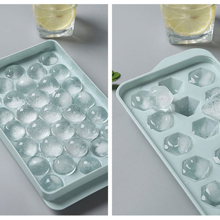 "Elegant 3D-istillverkningsset i blå och rosa för köket, med diamant- och rundformade isformar för unika drinkupplevelser."
