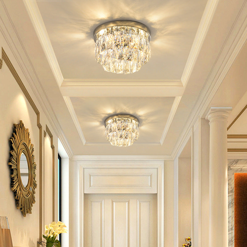 Lyxig Art Deco taklampa i guld för vardagsrum och sovrum. LED-belysning med elegant, modern design.