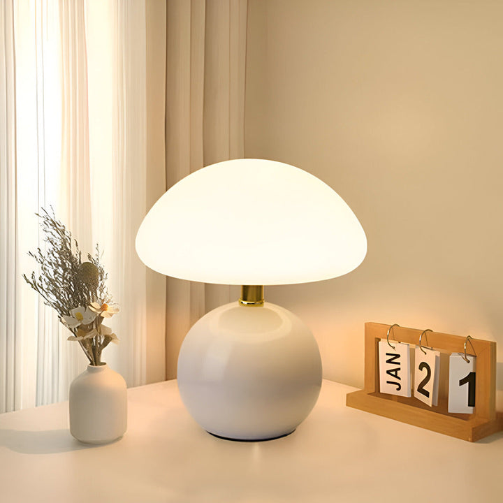 Stilfull LED-svamplampa, Bauhaus-design. Dekorativ bordslampa med 3 färger för modern inredning.