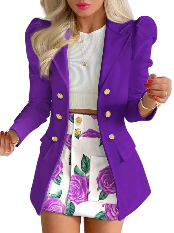 Elegant blommig koordset med figursydd kavaj och matchande kjol för kvinnor.