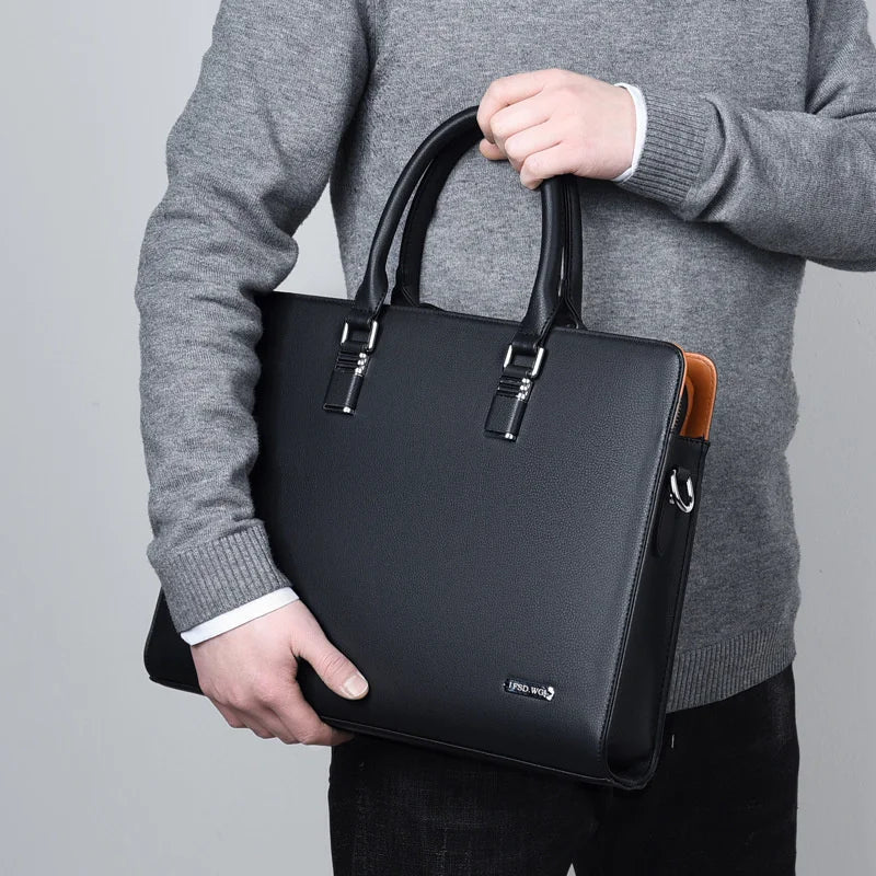 Elegant herrportfölj i svart. Mångsidig laptopväska för 35/38cm dator, passar blå och brun färg också.