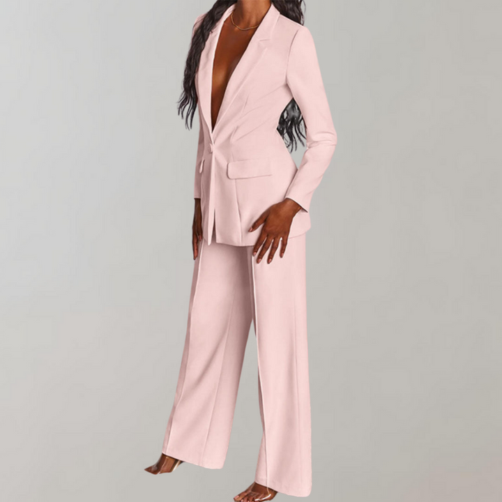 Snyggt damset med blazer och byxor, designat för maximal komfort och elegans, året runt.