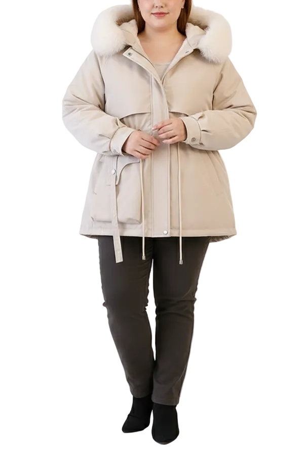 Elegant damparkas med pälsluva och justerbar midja framifrån, perfekt för vinterkyla.