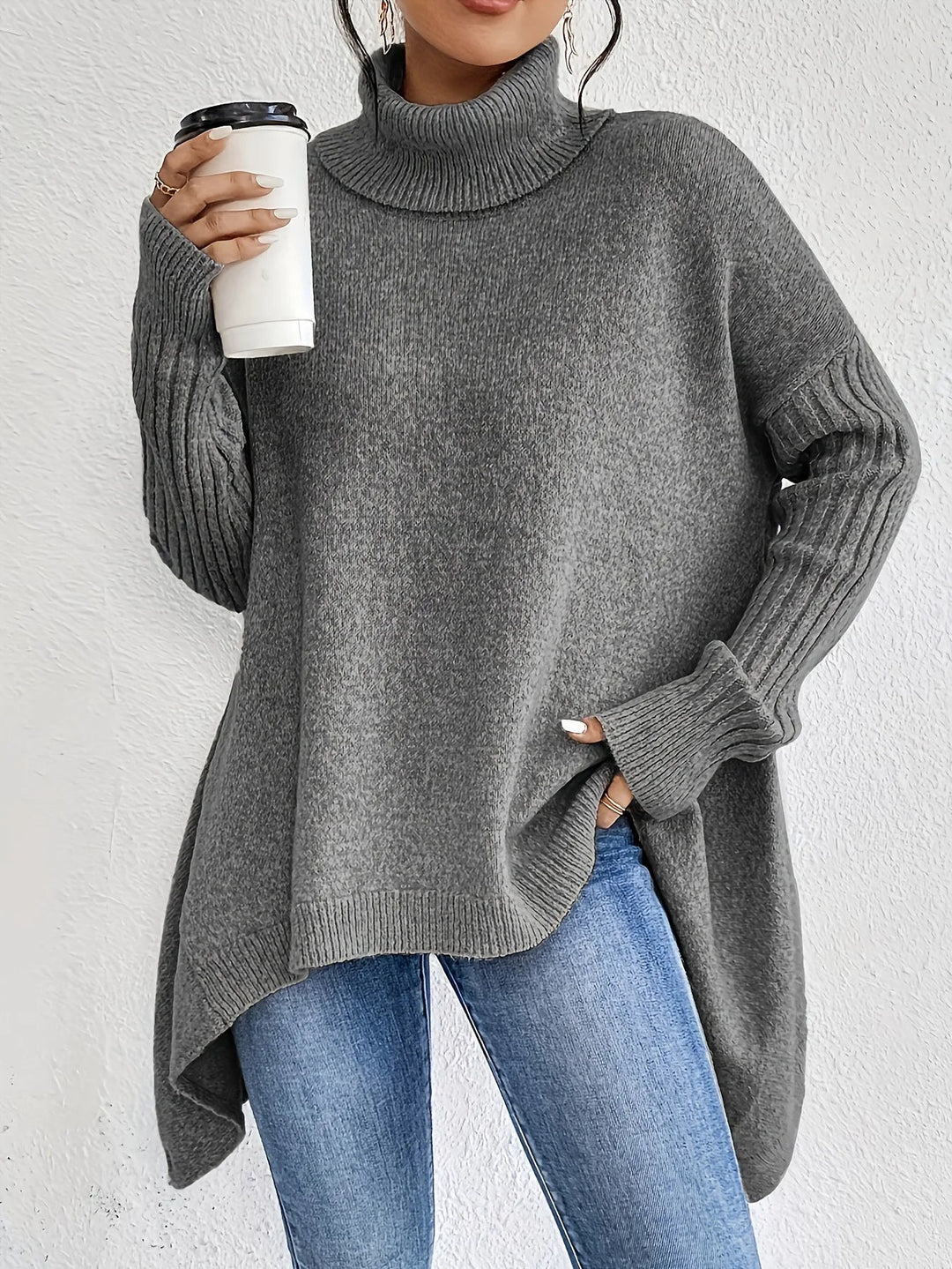 Damtröja med turtleneck för vintermode, en bekväm och mysig tröja för kvinnor.