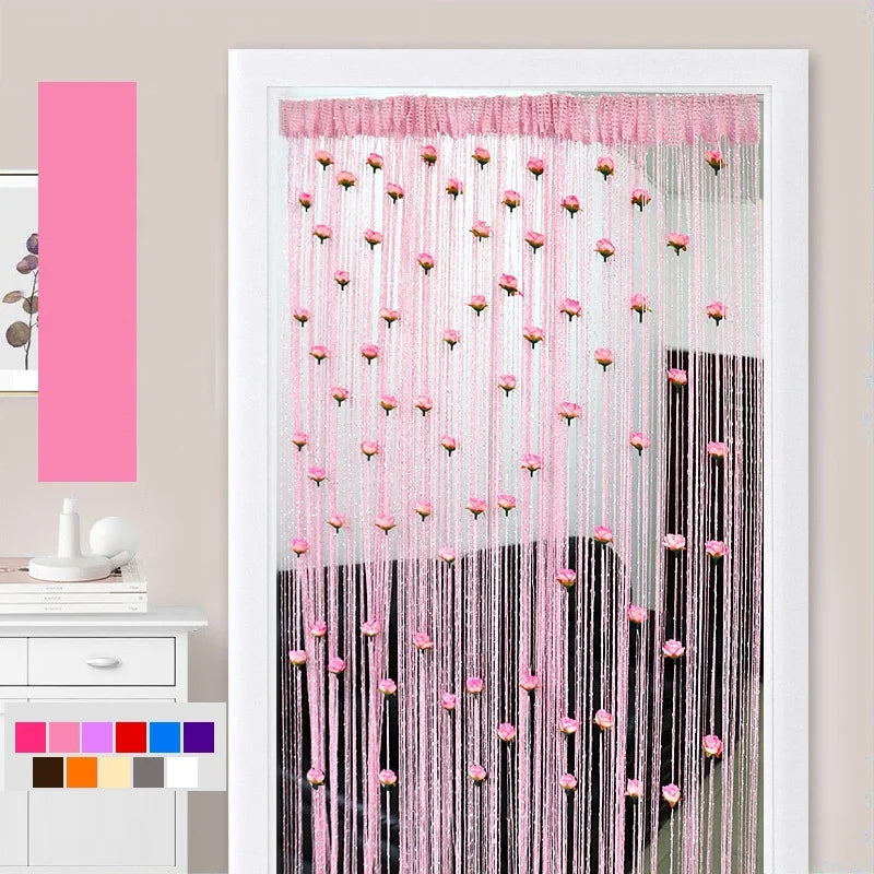 "Elegant dörrgardin i polyester med rosentråd i olika färger, moderna och genomskinliga för vardagsrum eller balkong."