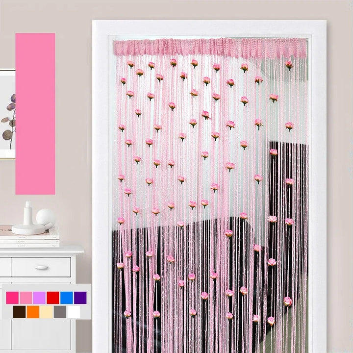"Elegant dörrgardin i polyester med rosentråd i olika färger, moderna och genomskinliga för vardagsrum eller balkong."