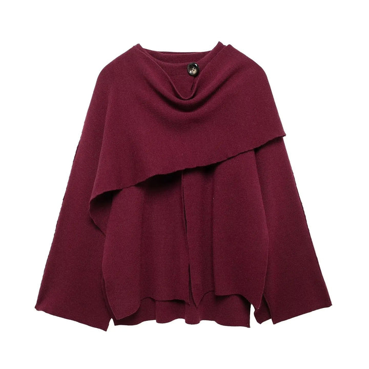 Feminint draperad capekappa i klassisk svart, bekväm och trendig vintermode