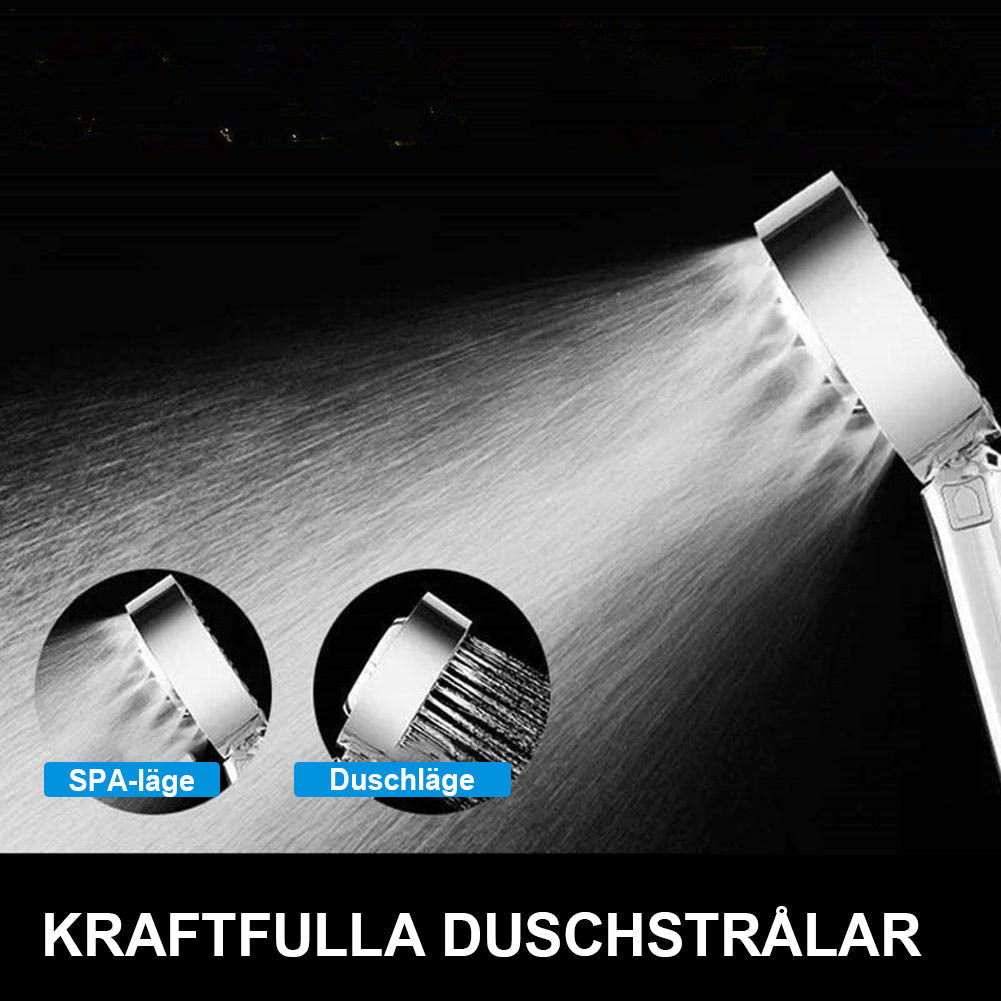 "Elegant ergonomiskt duschmunstycke i silver, justerbar stråle, sparar vatten och moderniserar badrummet."