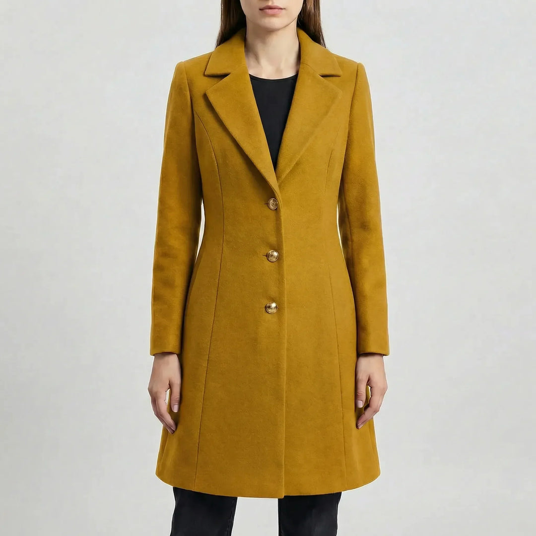 Moderiktig damkappa "Caitlin". Lång figursydd design, stilren och elegant övergångsjacka för dam.