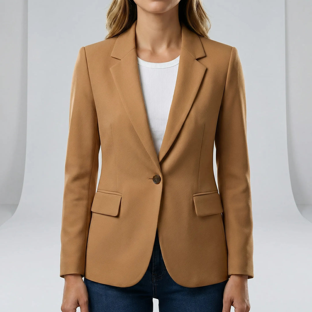 Elegant damjacka, modell Isla, figursydd med stretch för optimal komfort och stil.