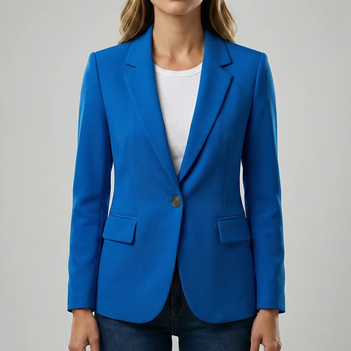 Modern figursydd stretchblazer Isla för dam, utmärkt för en uppdaterad stil.