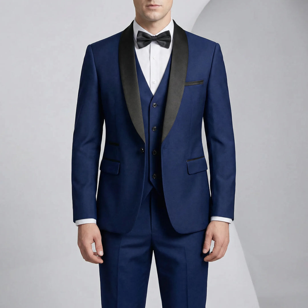 Sofistikerad tredelad herrdräkt, slim-fit design. Tidlös elegans för business och speciella fester.