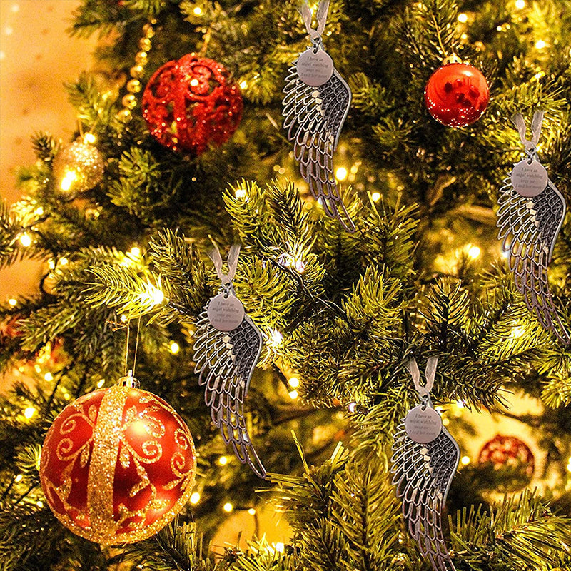 "Elegant juldekoration i brons med änglavingar, perfekt för att hylla familjens kärlek och prydnad i hemmet."