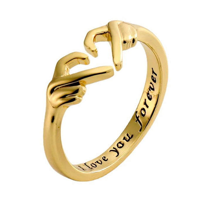 Elegant justerbar ring för kvinnor i guld med tidlös design, reflekterar elegans och är perfekt för speciella stunder.