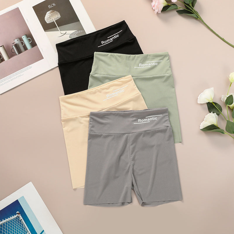 "Elegant kvinnliga issilkes skyddsbyxor, högmidja, elastiskt material, framhäver kroppens kurvor, sömlösa benmuddar."