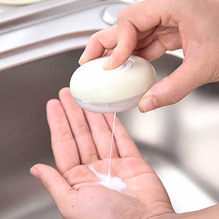 "Elegant läckagesäker reseförpackning, kompakt design, perfekt för handbagage, fyra färger, tillbehör resor."