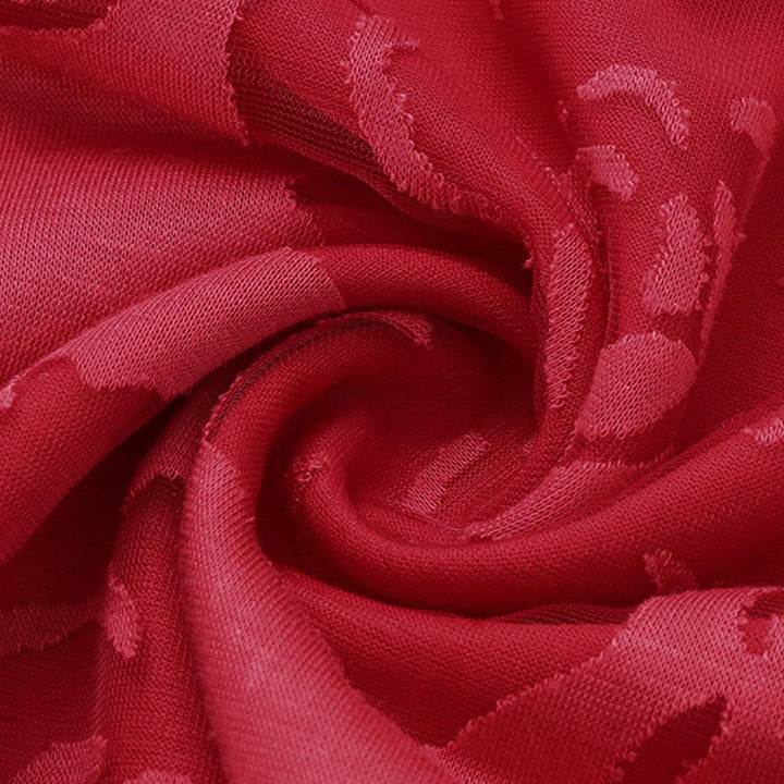 "Elegant lång spetsklänning med rund hals, blommigt mönster, A-linjeform, perfekt för festliga och vardagliga tillfällen."