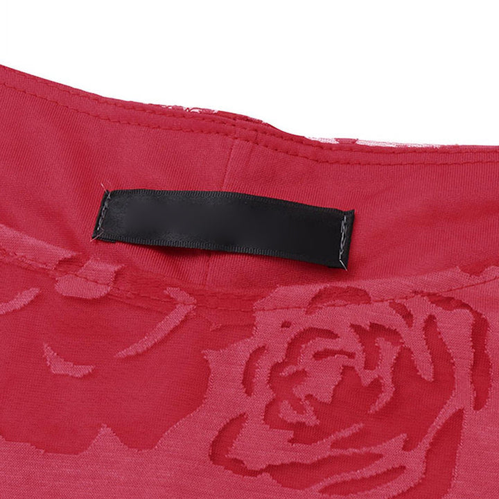 "Elegant lång spetsklänning med rund hals, blommigt mönster, A-linjeform, perfekt för festliga och vardagliga tillfällen."