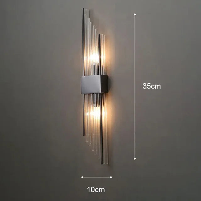 Vägglampa LED, guld, modern. Lyxig design för hall och vardagsrum. Skapar en exklusiv känsla.