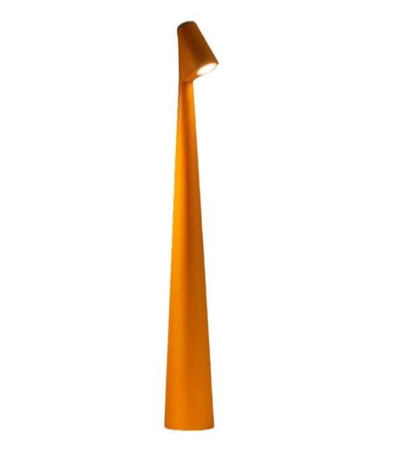 Stilren bordslampa LED för skrivbord eller hall, energieffektiv designlampa.