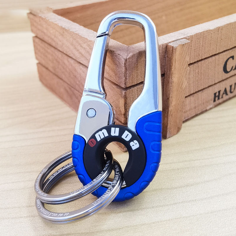 "Elegant nyckelring för män i rostfritt stål, dubbelringdesign, stilren accessoar, perfekt för att organisera nycklar"