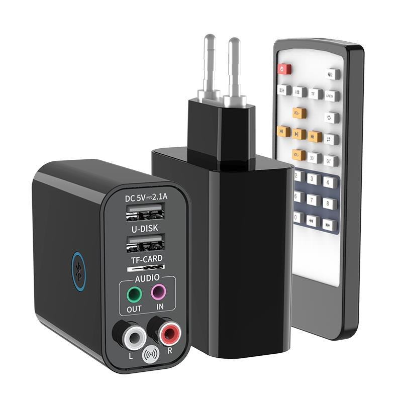 "Elegant och kompakt multifunktionskontakt med två USB-portar, MicroSD-kortplats och Bluetooth 5.0 stöd för elektronik."
