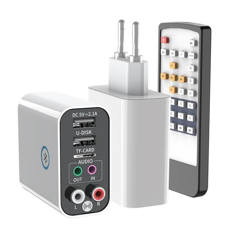 "Elegant och kompakt multifunktionskontakt med två USB-portar, MicroSD-kortplats och Bluetooth 5.0 stöd för elektronik."