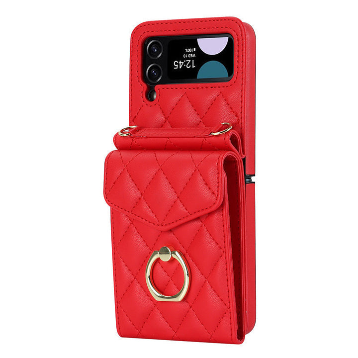 "Elegant plånboksfodral för Samsung Galaxy Z Flip i präglat läder, visar kortplatser och skyddande design."