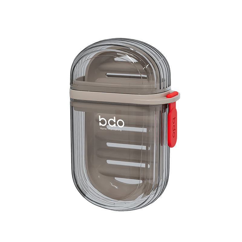 Elegant resefodral för tvål med läckagesäker design och dräneringsfack, perfekt för resor och daglig användning.