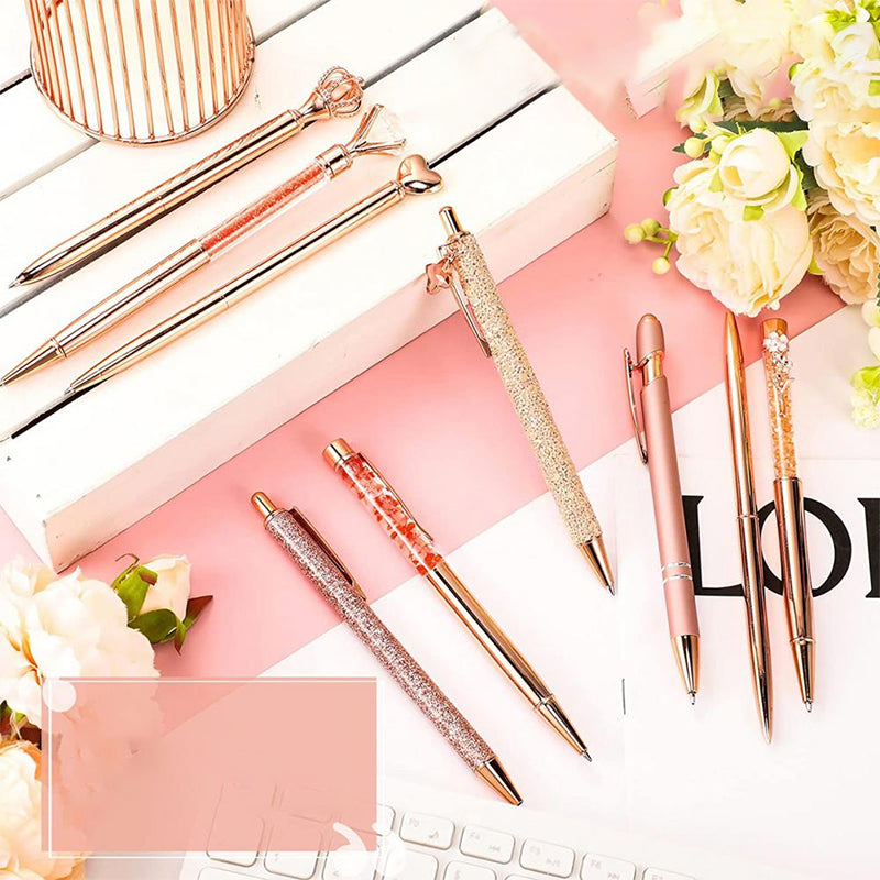 "Elegant rosa och blå diamant kulspetspenna set med metallisk lyster, perfekt för stilfullt skrivande och unika presenter."