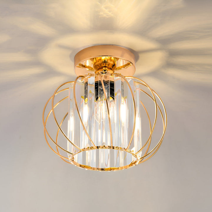 Elegant skandinavisk taklampa för sovrum, modern belysning med fokus på design.