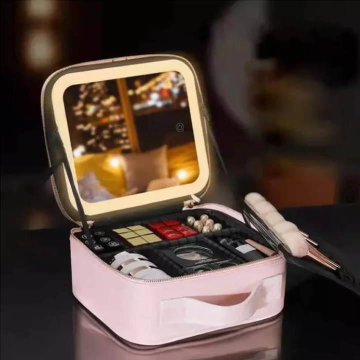 "Elegant sminkväska med LED-spegel, rosa, svart eller vit, PU-material, justerbara fack och borsthållare, perfekt för resa."