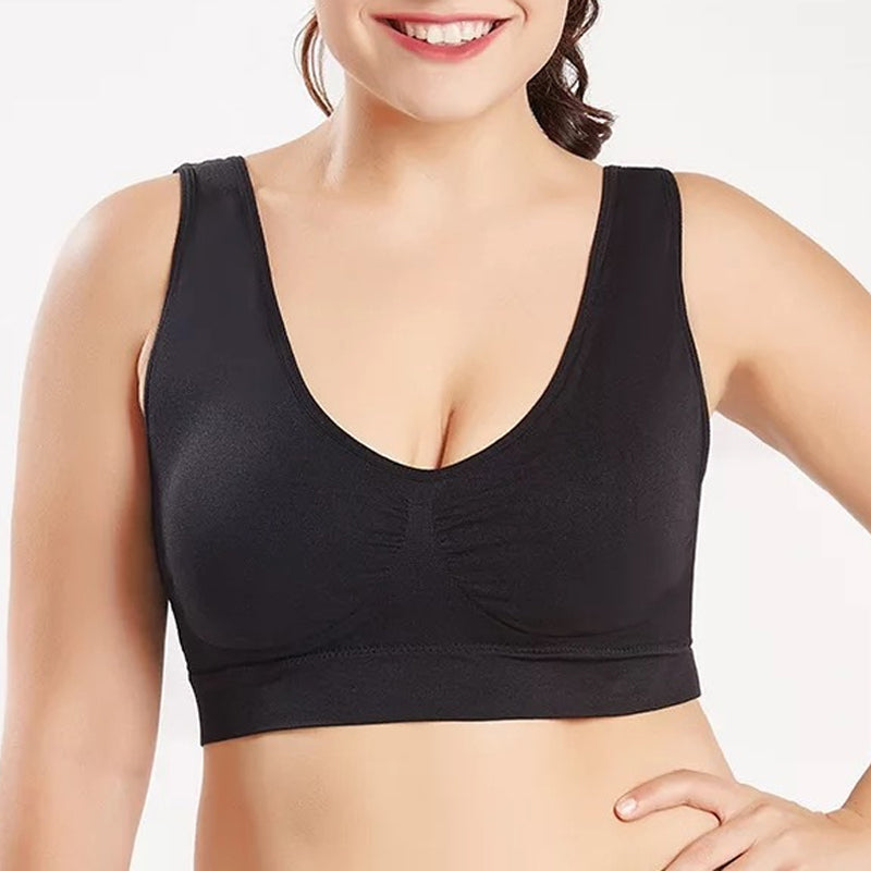 "Elegant sport-bh för kvinnor, frontvy. Ergonomisk design i slitstarkt nylon, perfekt för alla träningsformer."
