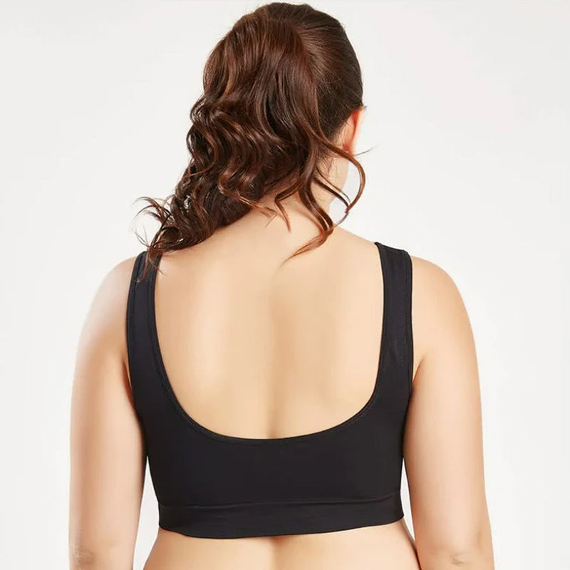 "Elegant sport-bh för kvinnor, frontvy. Ergonomisk design i slitstarkt nylon, perfekt för alla träningsformer."