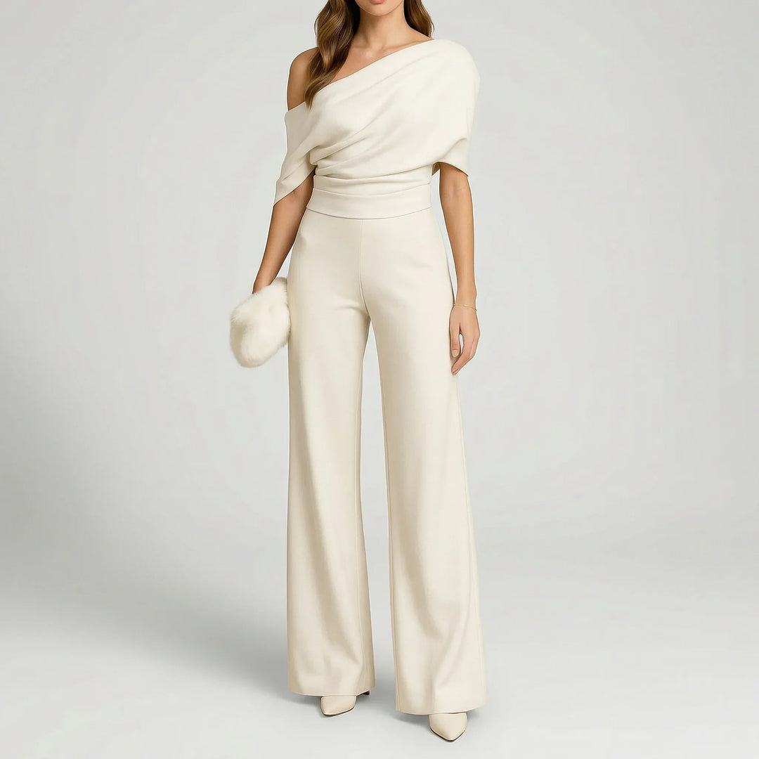 Bekväm helkroppsdress för kvinnor, Matilda design. Mångsidig dam jumpsuit för sommarstil, fest eller vardag.