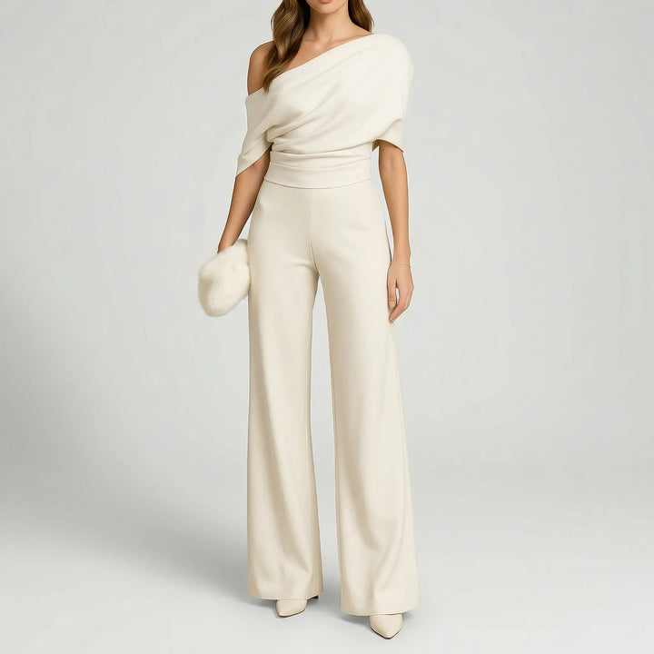 Bekväm helkroppsdress för kvinnor, Matilda design. Mångsidig dam jumpsuit för sommarstil, fest eller vardag.