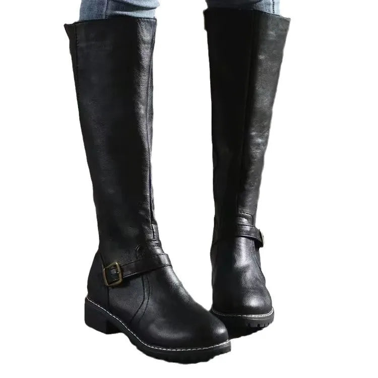 Stilfulla kvarnors läderstövlar med låg klack, en bekväm och elegant sko för höstens dammode.