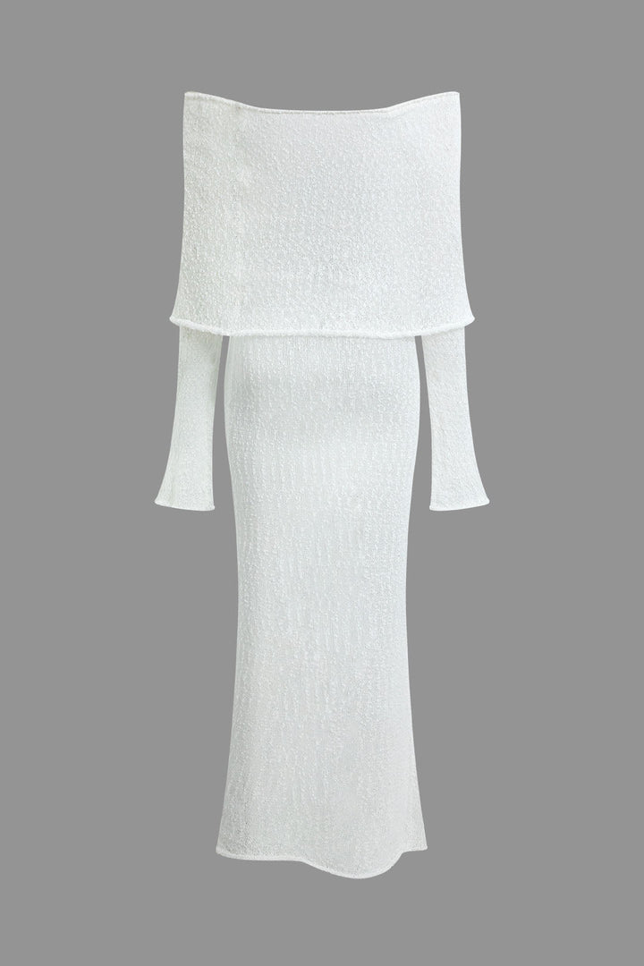 Vit off shoulder maxiklänning, en elegant och bekväm vardagsklänning för kvinnor.