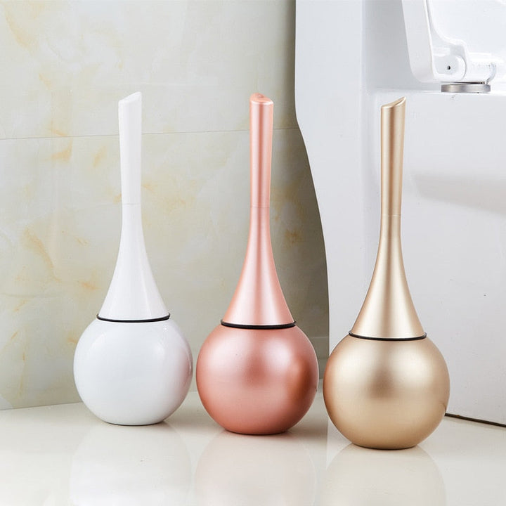 Elegant toalettborstset för badrumsinredning. Modern design, hygienisk rengöring av badrum.