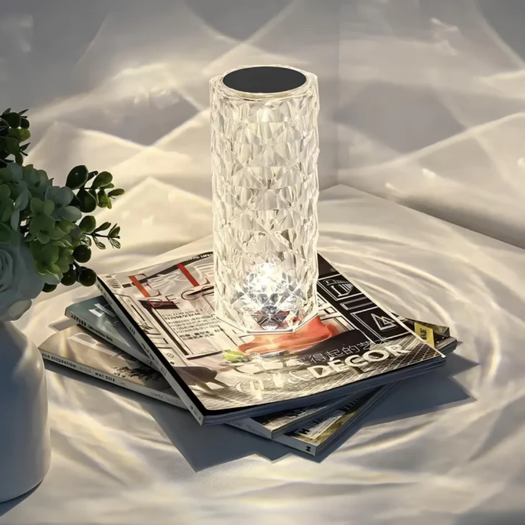Mysig bordslampa med touchkontroll, idealisk för sovrum och vardagsrum för en avkopplande stämning.
