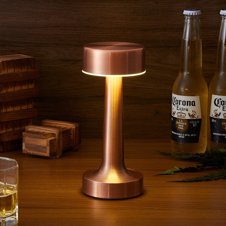 Designlampa: Uppladdningsbar trådlös LED-bordslampa i retrostil. Perfekt för hem, restaurang & atmosfär.