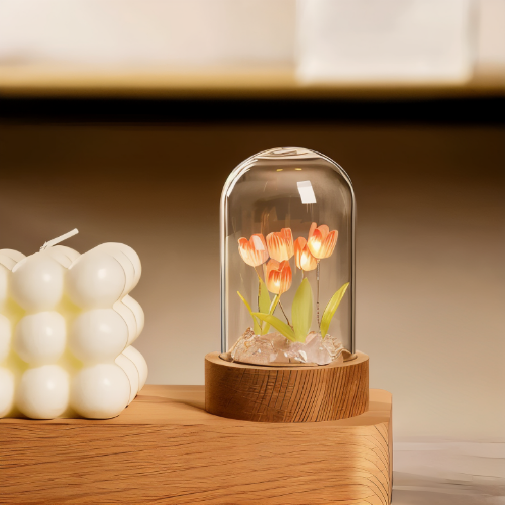 Elegant bordslampa, LED-belysning med vacker tulpanblomsterdesign och charm.