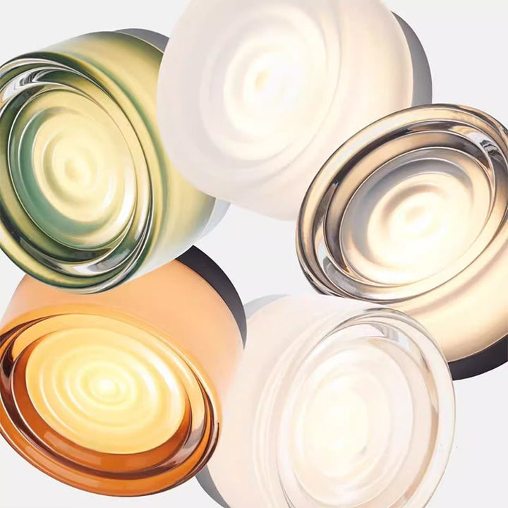 IP65 LED vägglampa för utomhus, modern stil som ger funktionell fasadbelysning.