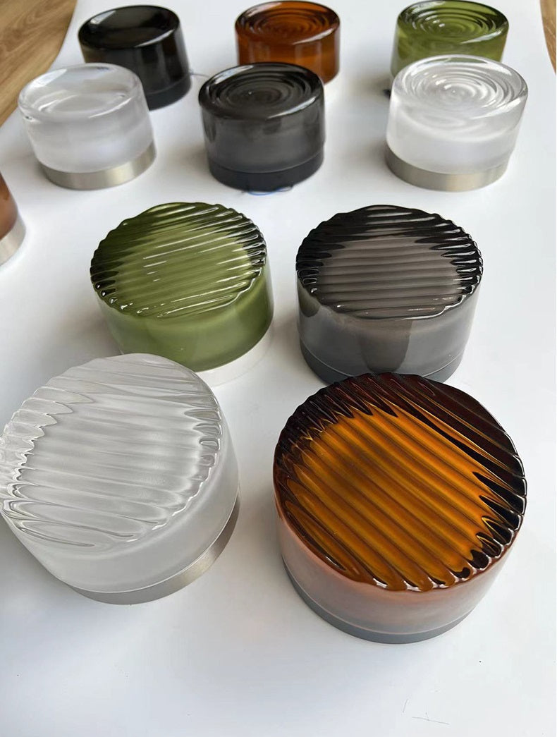 Väderbeständig utomhusbelysning, LED vägglampa i modern och tidlös design.