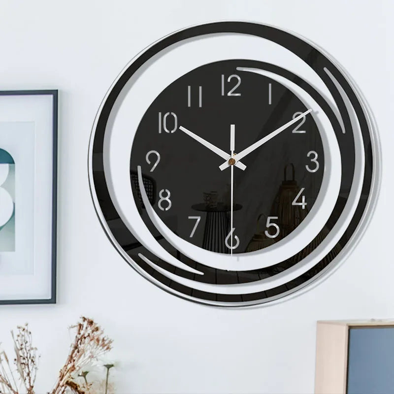 Tyst sovrumsklocka i minimalistisk stil, elegant design som bidrar till en lugn och modern heminredning.