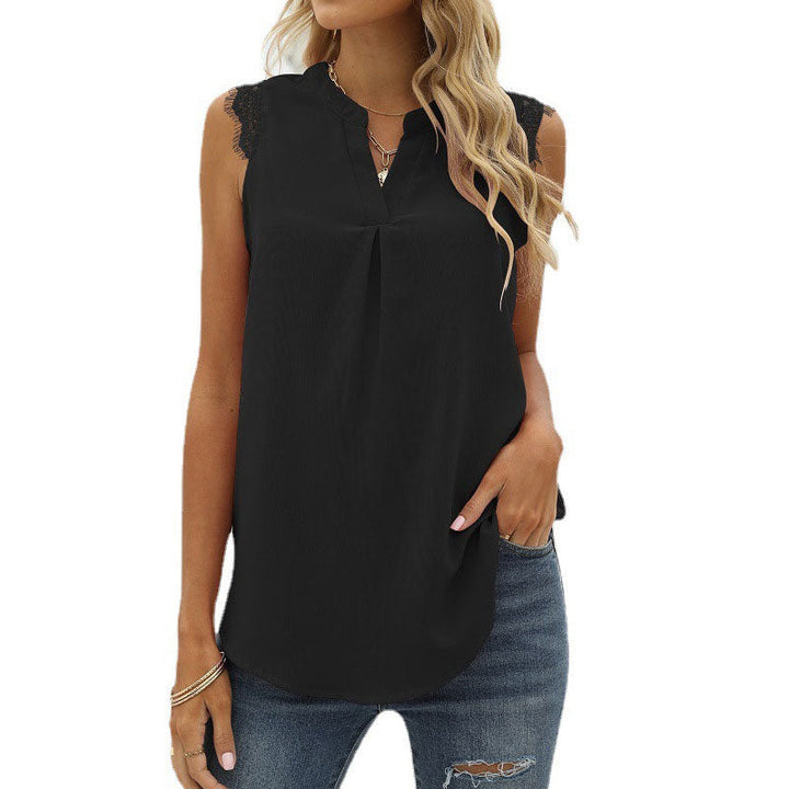 "Elegant V-ringad ärmlös damväst i spetsmönstrad polyester, perfekt för lager på lager och romantiska sommaroutfits."