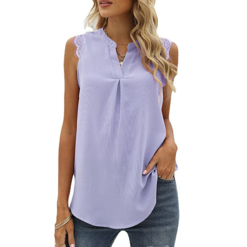 "Elegant V-ringad ärmlös damväst i spetsmönstrad polyester, perfekt för lager på lager och romantiska sommaroutfits."